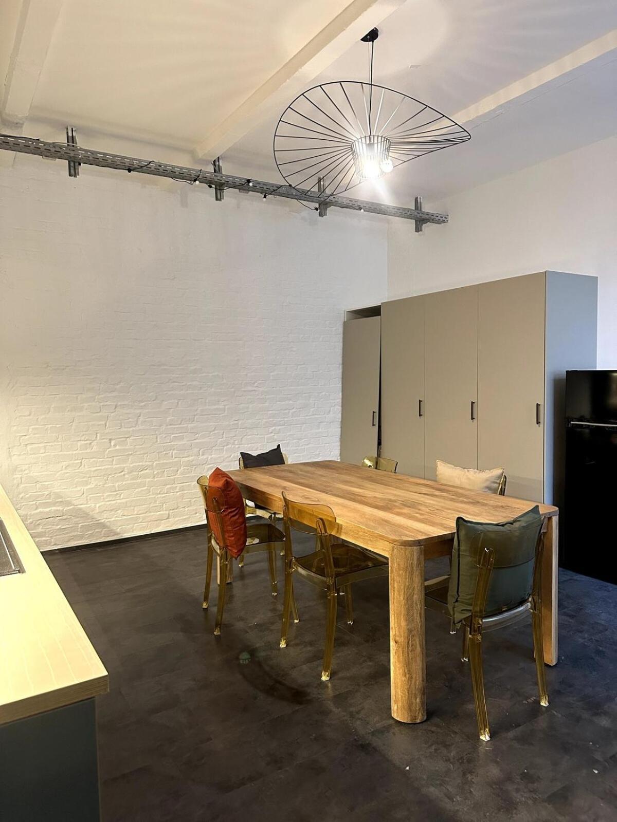Appartement Elegant Gray In Vibrant Area 2